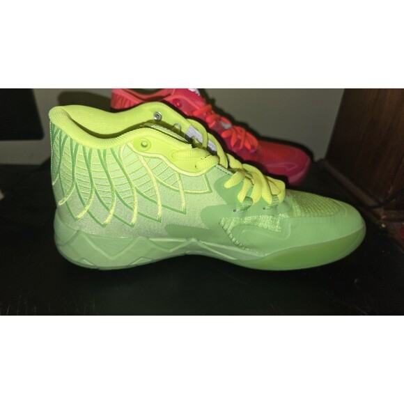 Size 9 - PUMA MB.01 x Rick and Morty Green/Red 2022 Lamelo Ball main image 7